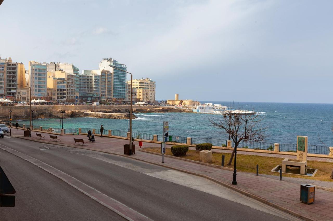 Spacious Seafront Apt With Living, Sofa, Wifi & Ac By 360 Estates Sliema Exterior photo