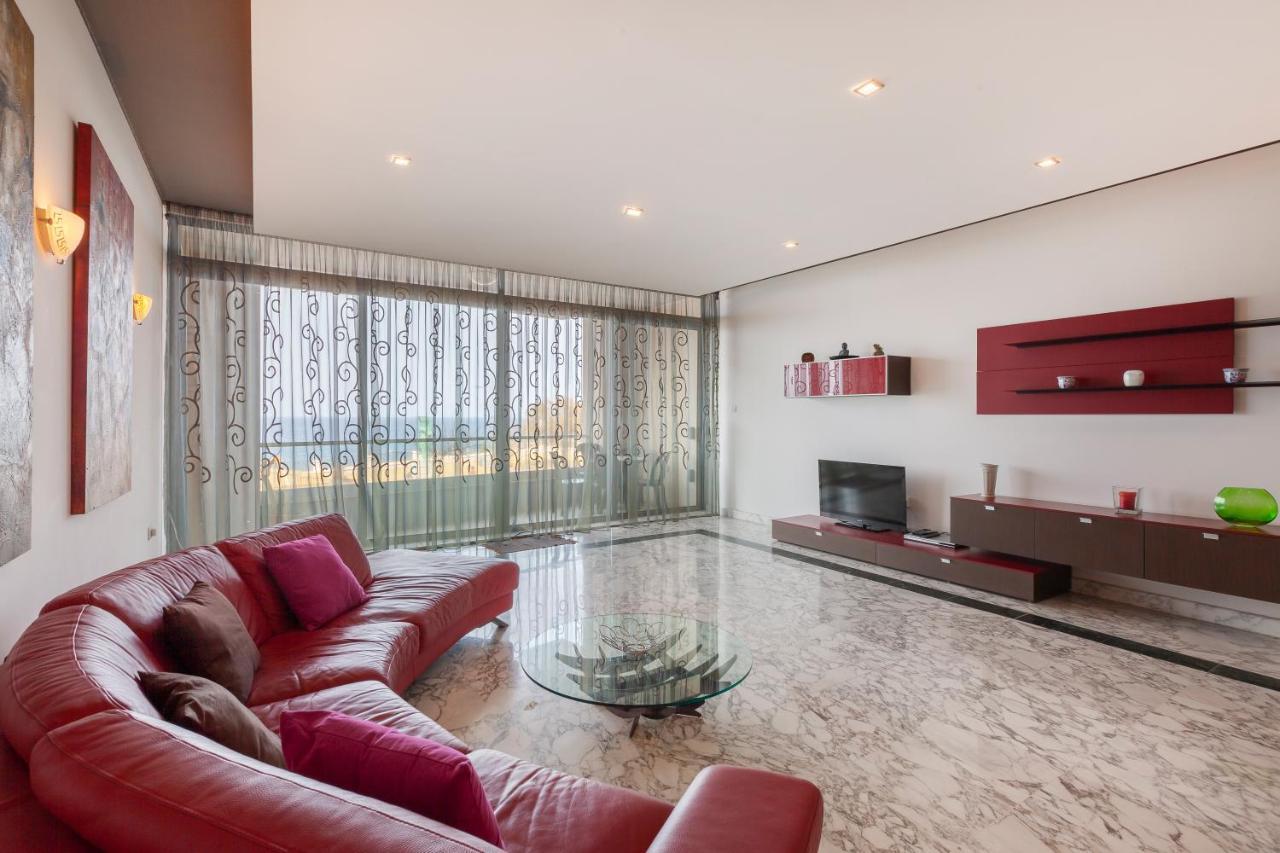 Spacious Seafront Apt With Living, Sofa, Wifi & Ac By 360 Estates Sliema Exterior photo
